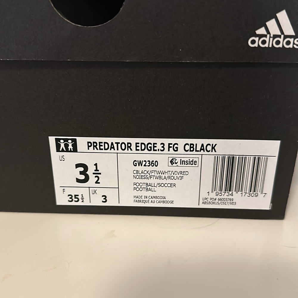 Adidas boys Predator Edge 3 Soccer cleats - Picture 5 of 5